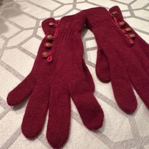 Burgundy Wool Gloves - Picture 2 of 4